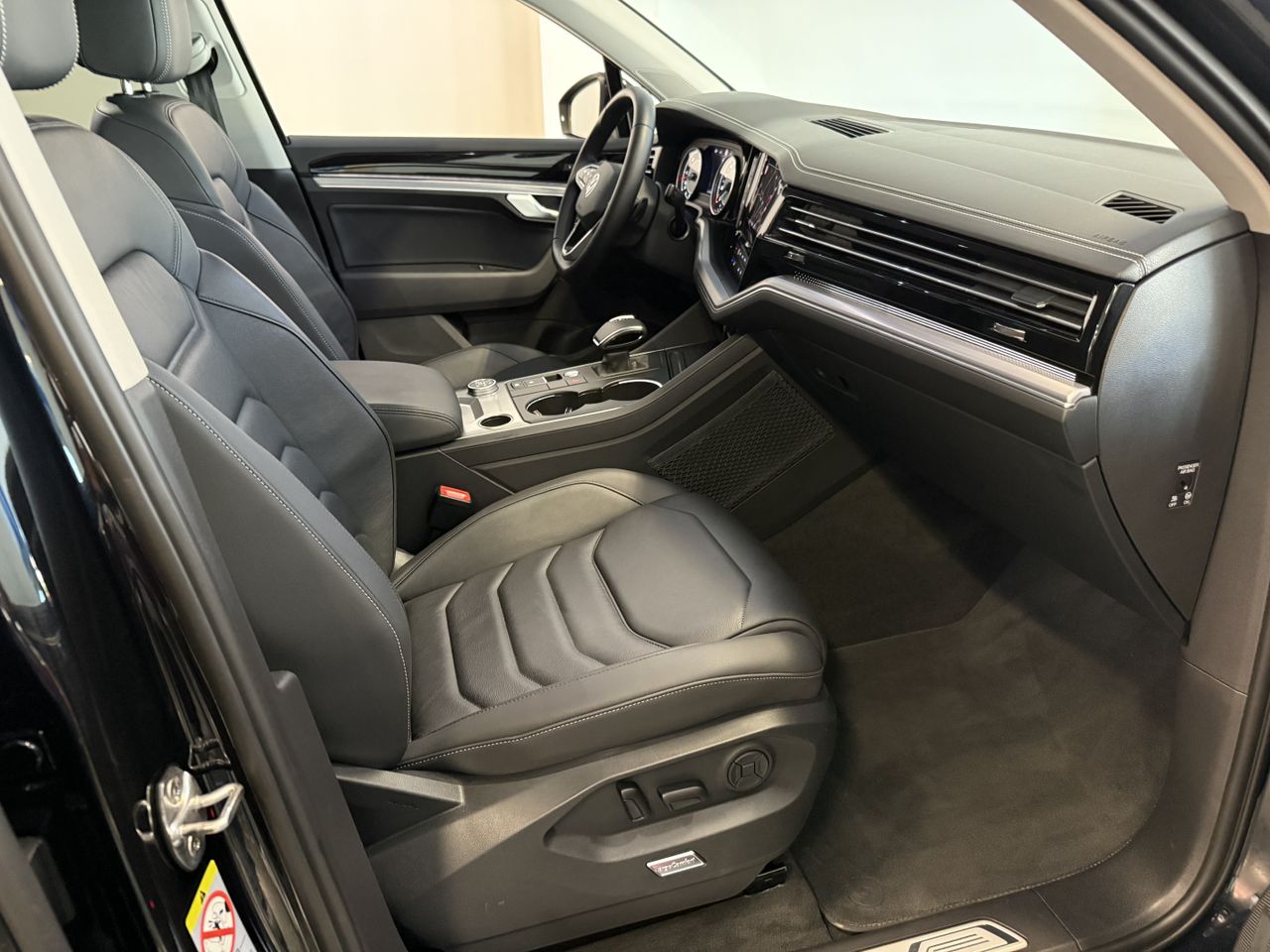Volkswagen Touareg 3.0 TDI PREMIUM ELEGANCE 4 MOTION TIPTRONIC  - Foto 11
