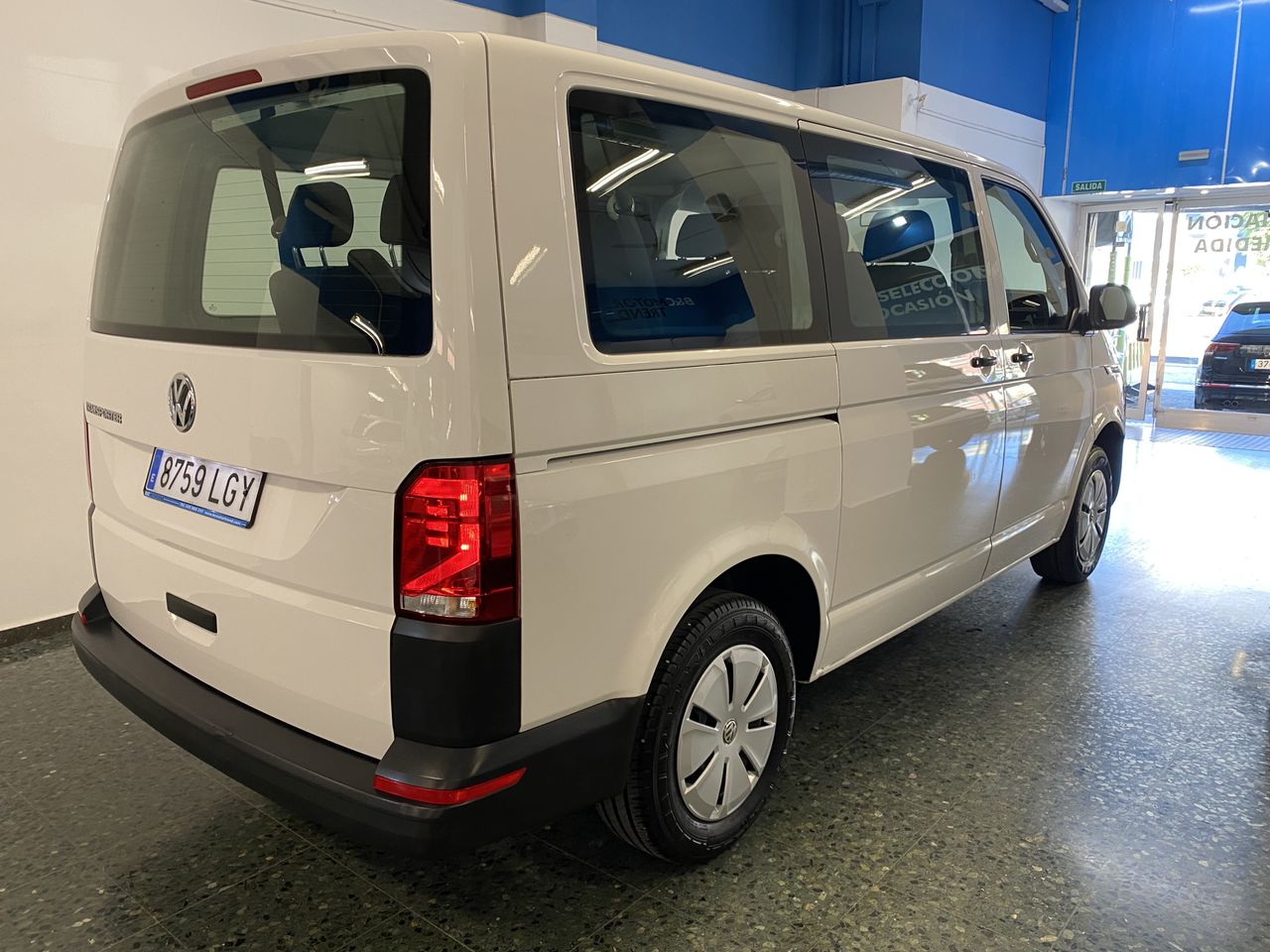 Volkswagen Transporter 2.0 TDI KOMBI 9 PLAZAS  - Foto 4