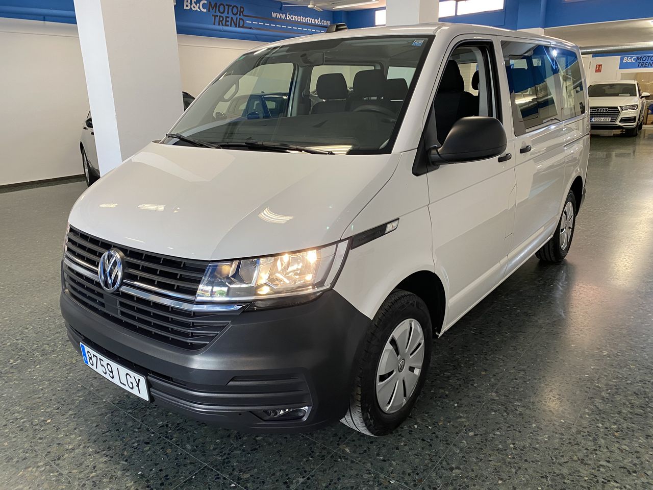 Volkswagen Transporter 2.0 TDI KOMBI 9 PLAZAS  - Foto 13
