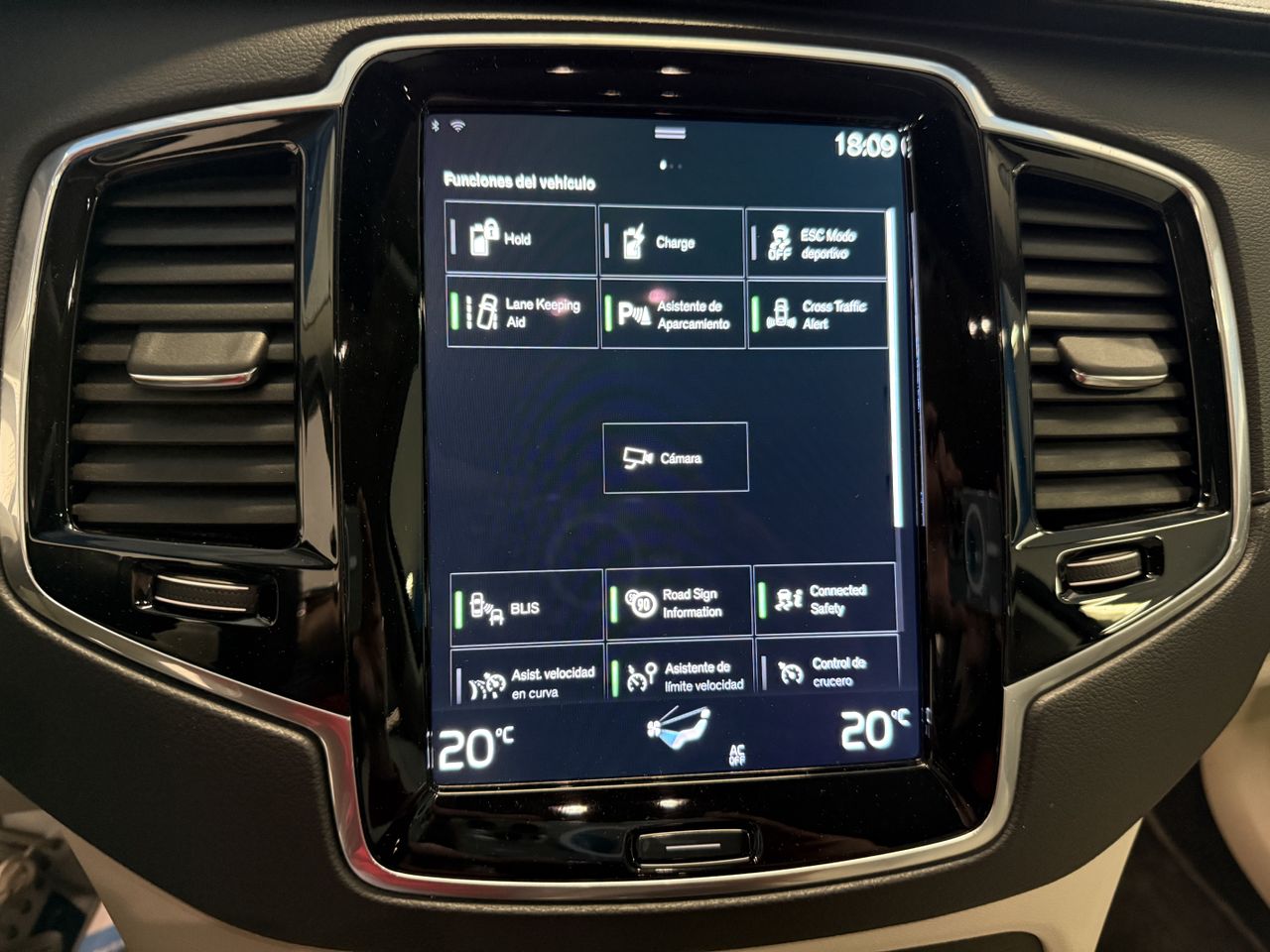 Volvo XC90 2.0 T8 INSCRIPTION PLUG-IN HYBRID AWD AUTO  - Foto 21