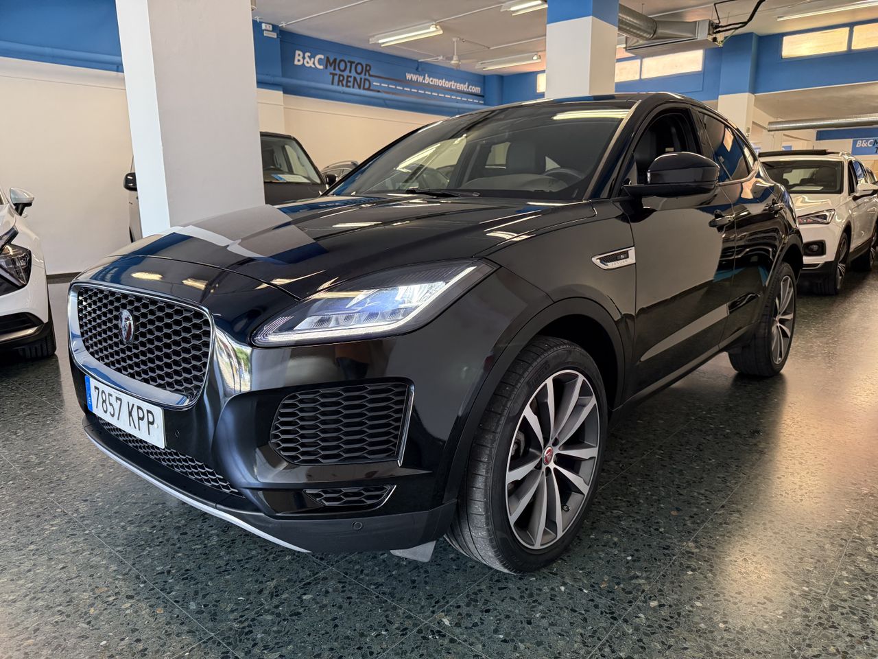 Jaguar E-Pace 2.0 R-DYNAMIC S AWD AUTO 250cv.  - Foto 12