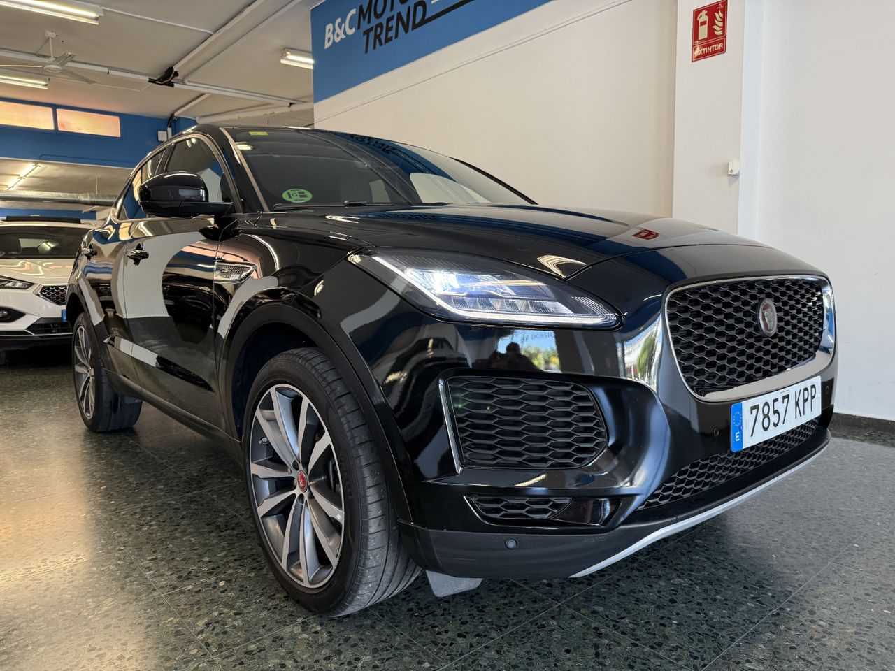 Jaguar E-Pace 2.0 R-DYNAMIC S AWD AUTO 250cv.  - Foto 10