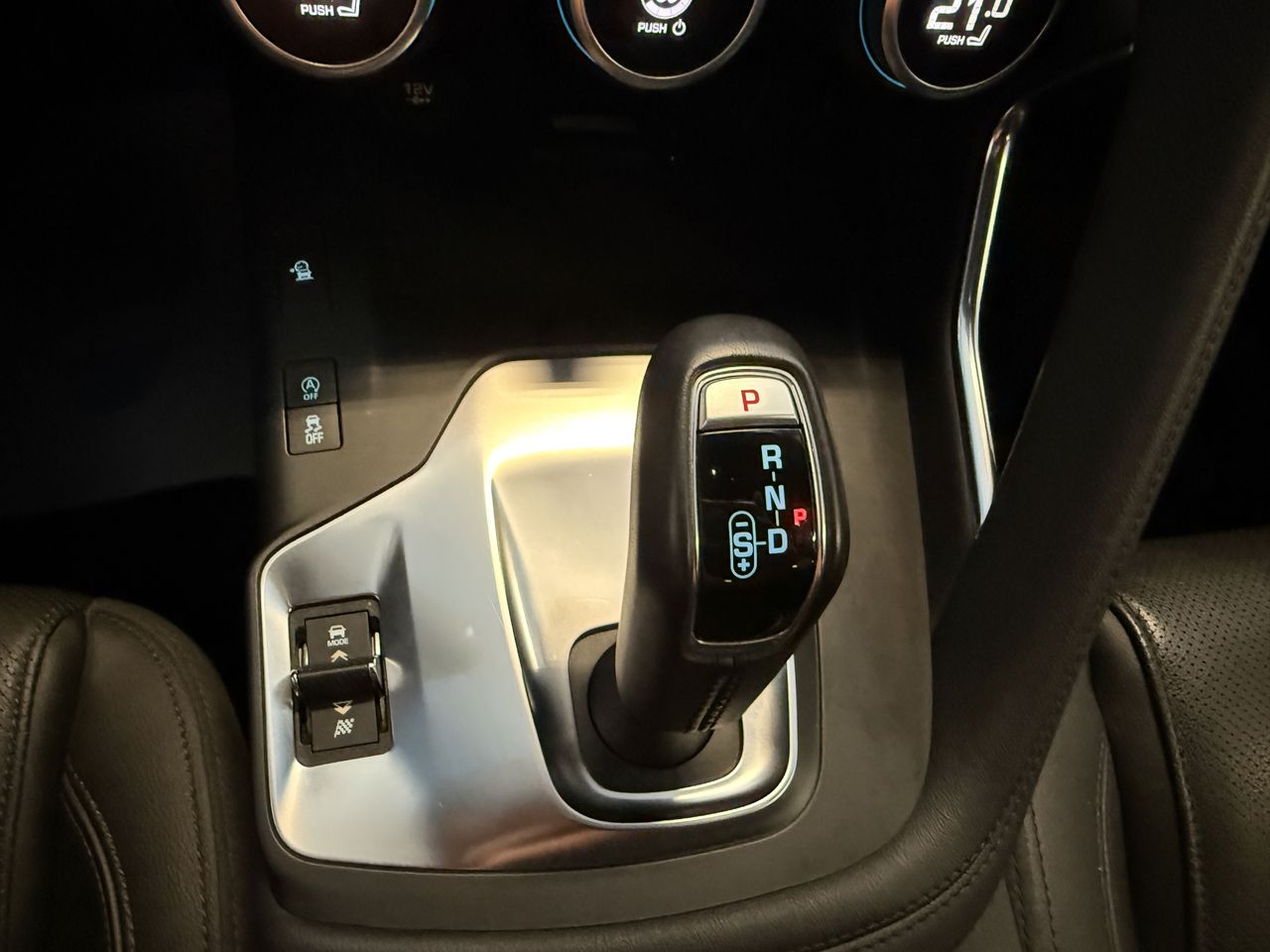 Jaguar E-Pace 2.0 R-DYNAMIC S AWD AUTO 250cv.  - Foto 22