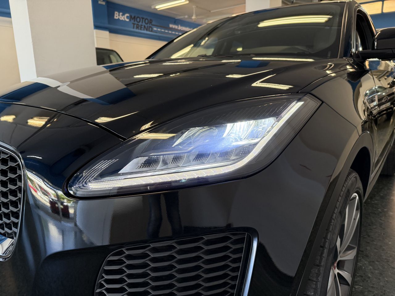 Jaguar E-Pace 2.0 R-DYNAMIC S AWD AUTO 250cv.  - Foto 35