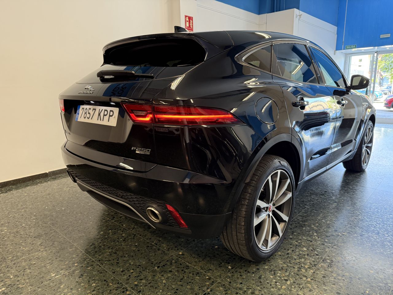 Jaguar E-Pace 2.0 R-DYNAMIC S AWD AUTO 250cv.  - Foto 4