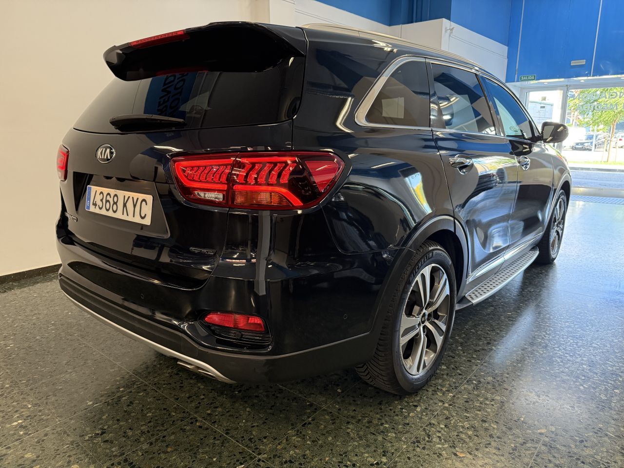 Kia Sorento 2.2 CRDI GT-LINE AWD AUTO 7 PLAZAS 200CV  - Foto 4