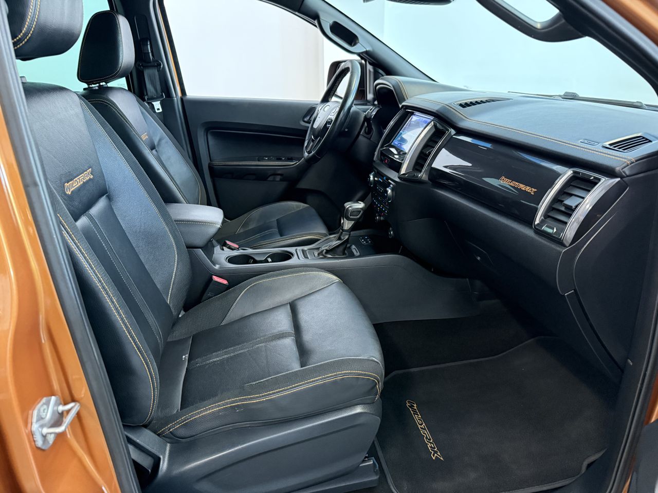 Ford Ranger 2.0 TDCI WILDTRACK AUTO 213CV  - Foto 9