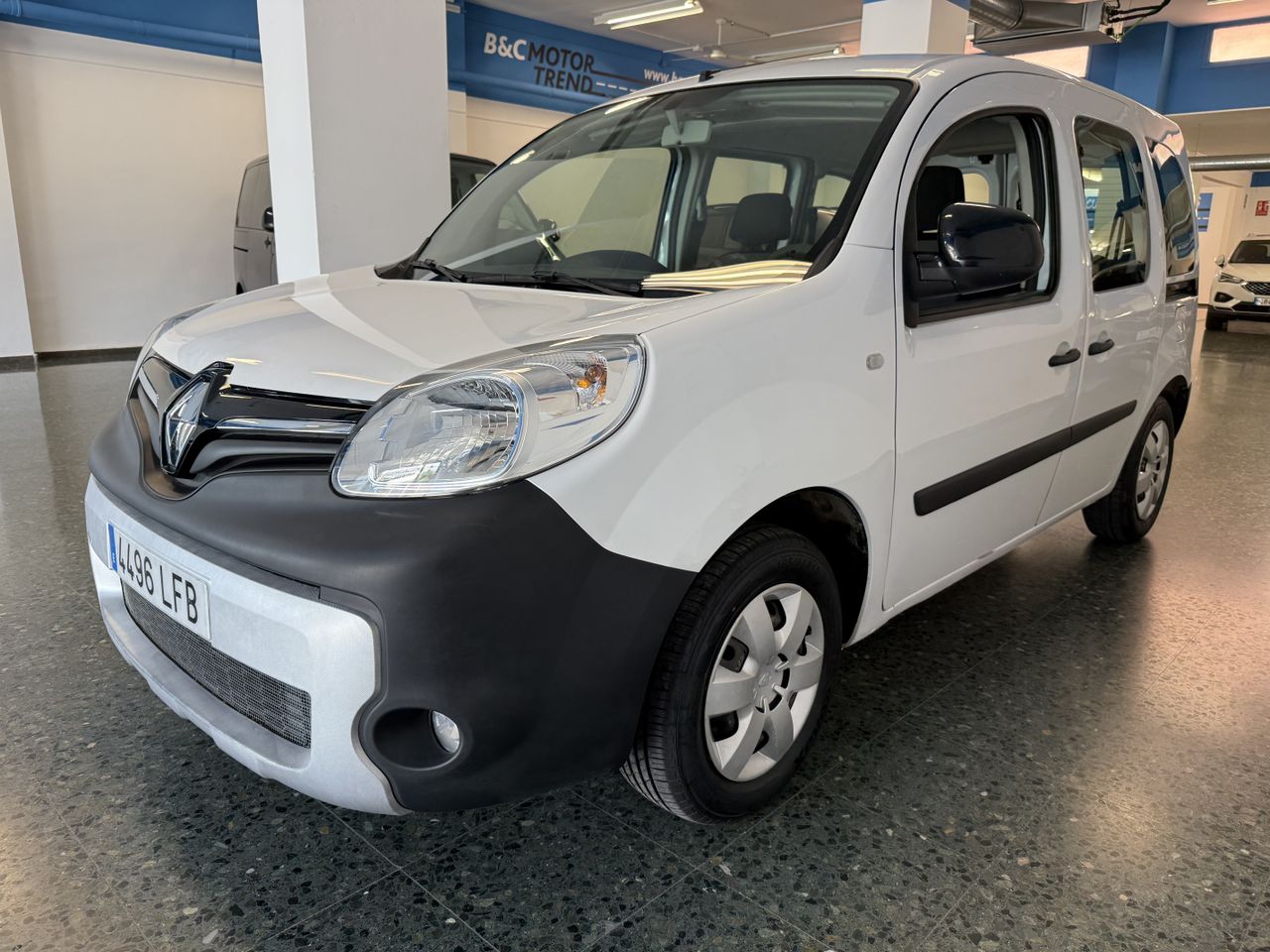 Renault Kangoo Combi 1.5 DCI 5 PLAZAS  - Foto 12
