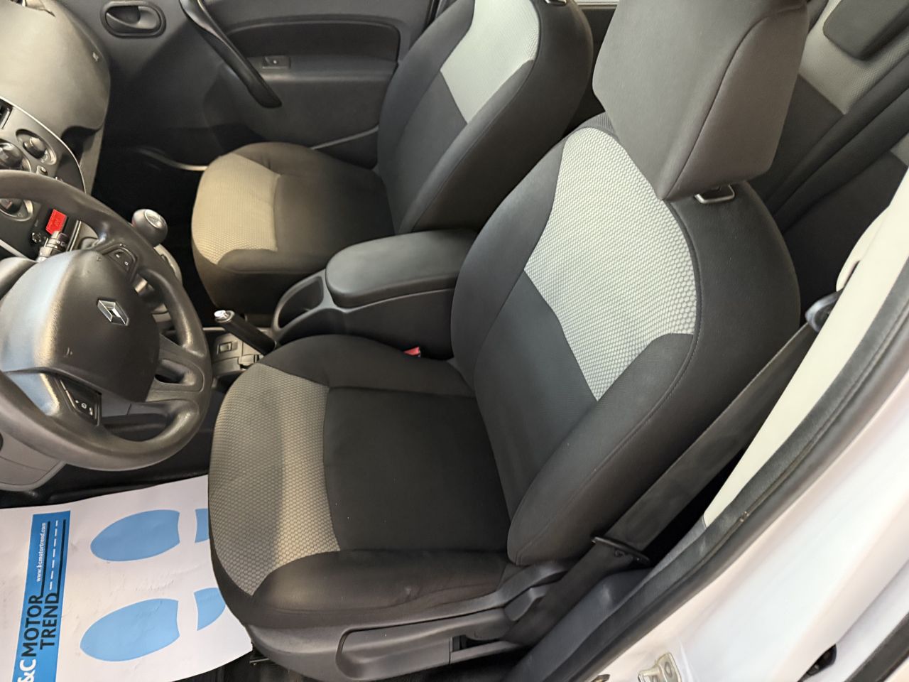 Renault Kangoo Combi 1.5 DCI 5 PLAZAS  - Foto 13
