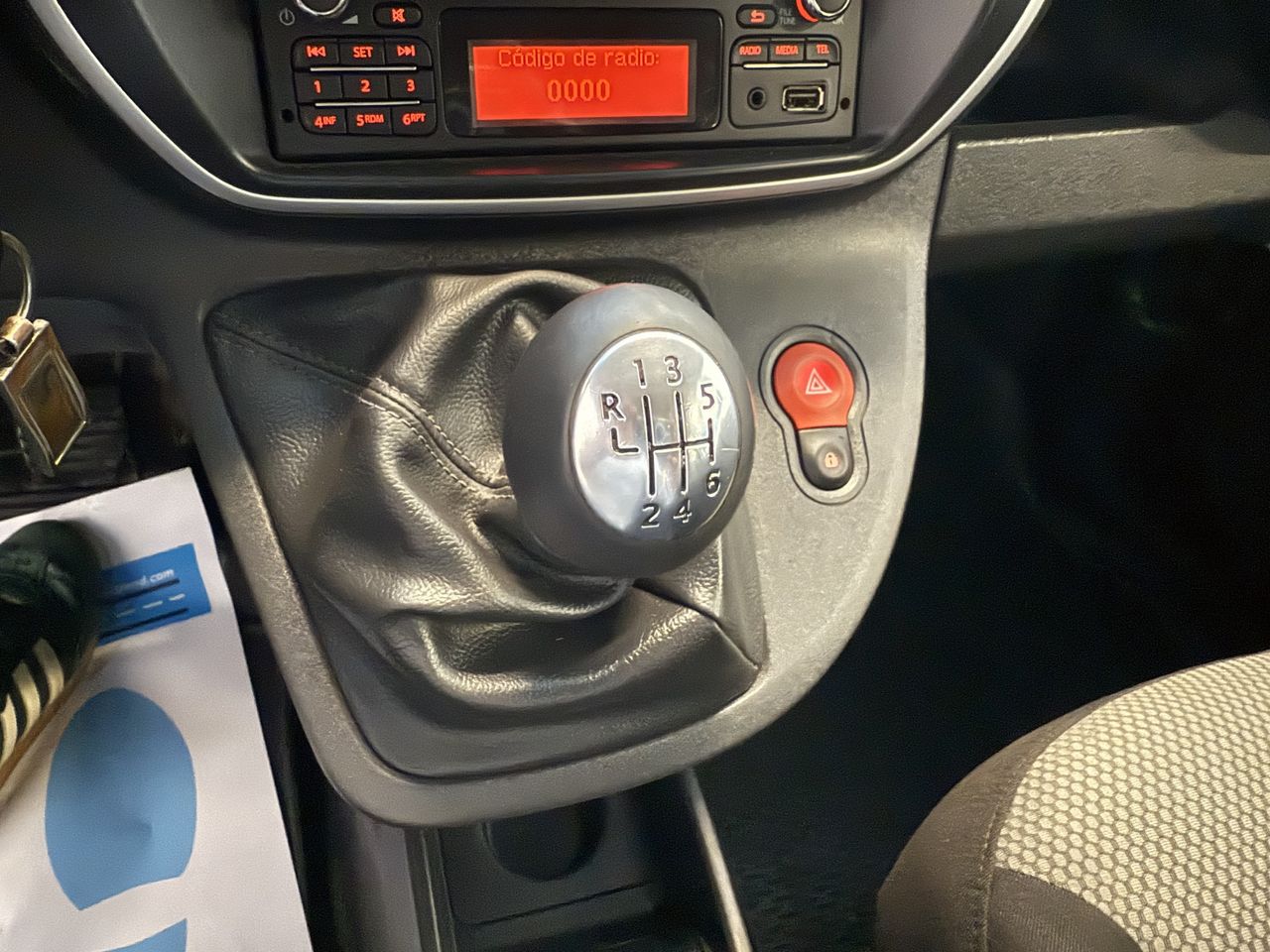 Renault Kangoo Combi 1.5 DCI 5 PLAZAS  - Foto 19