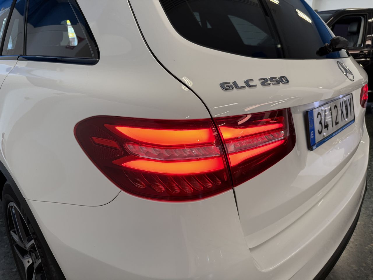 Mercedes Clase GLC 250 4MATIC AMG AUTO  - Foto 38