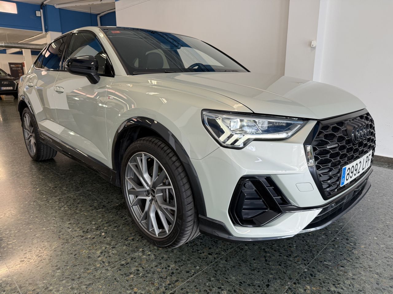 Audi Q3 SPORTBACK 45 2.0 TFSI QUATTRO BLACK LINE S-TRONIC 245cv  - Foto 14