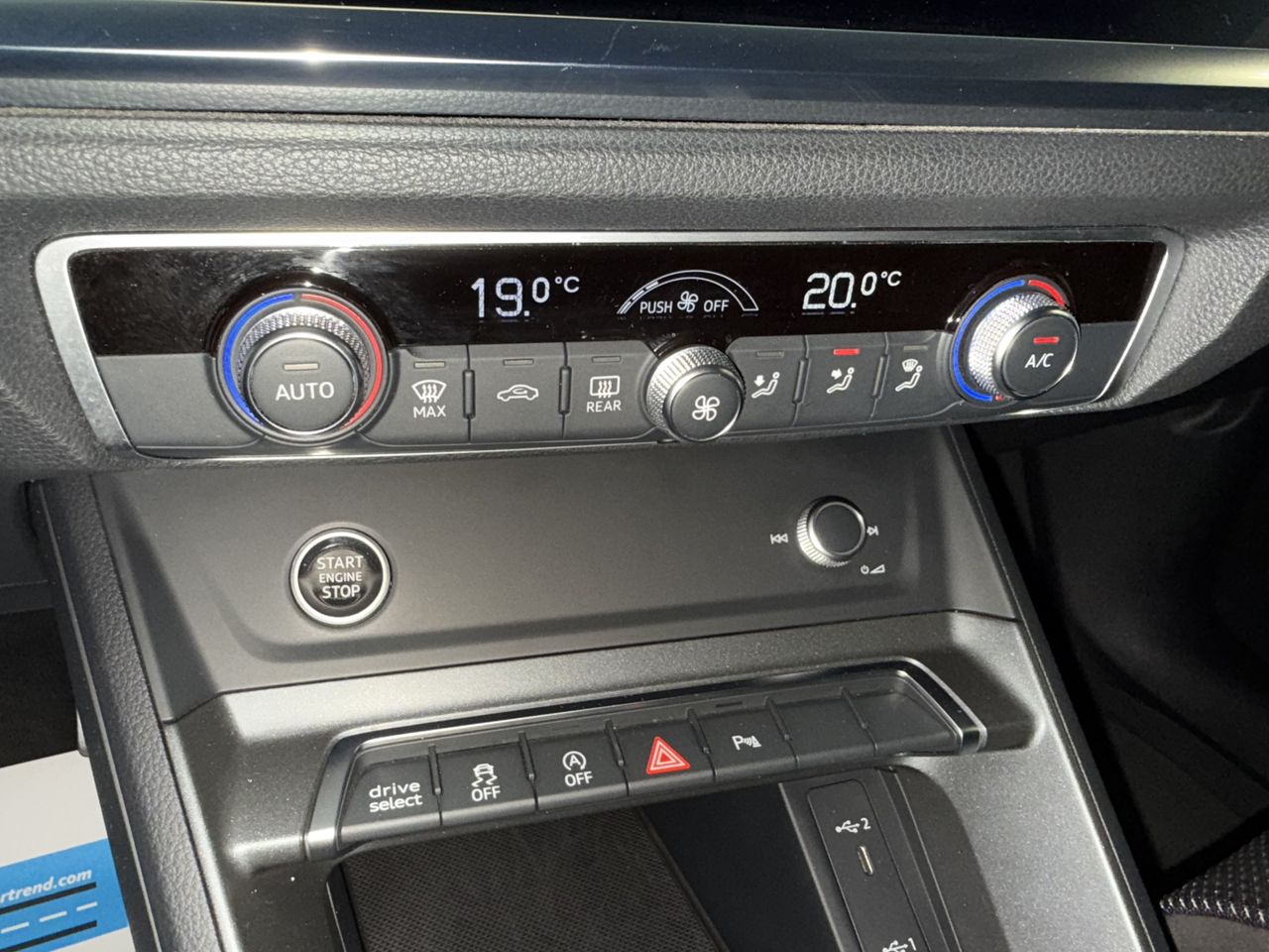 Audi Q3 SPORTBACK 45 2.0 TFSI QUATTRO BLACK LINE S-TRONIC 245cv - Foto 29