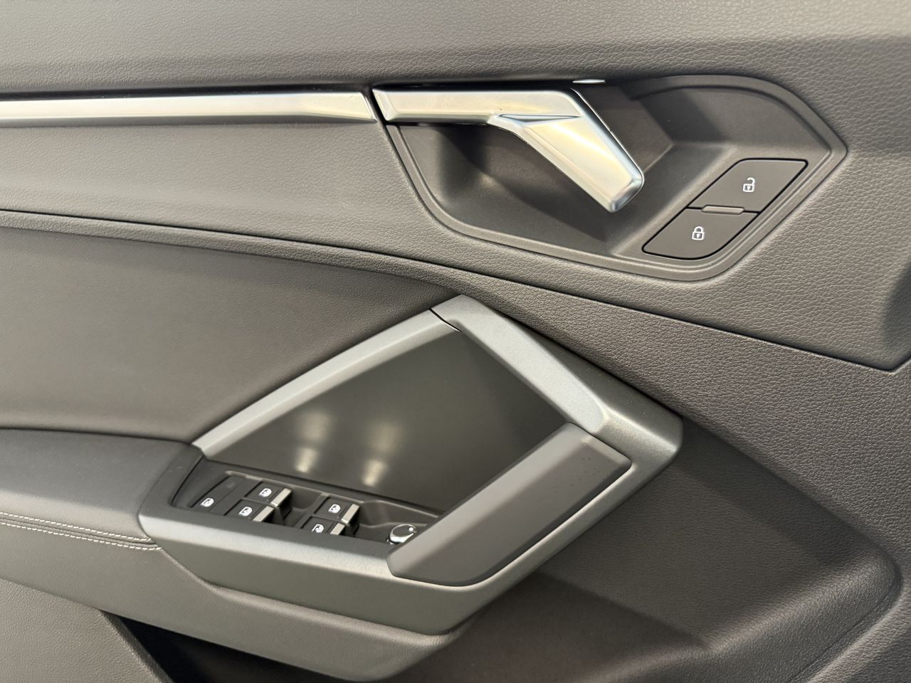 Audi Q3 SPORTBACK 45 2.0 TFSI QUATTRO BLACK LINE S-TRONIC 245cv - Foto 38