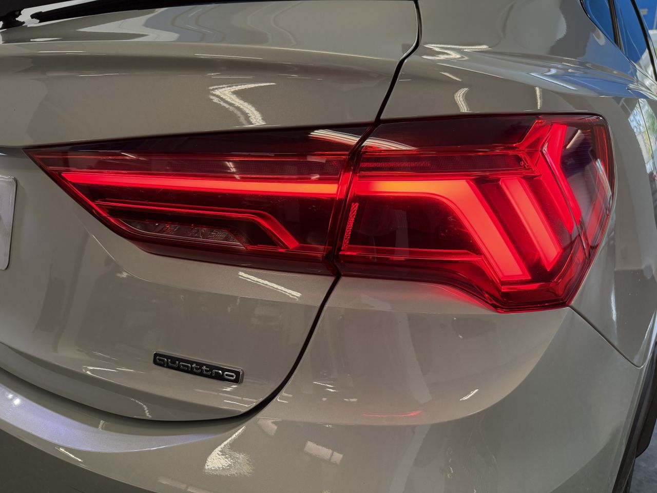 Audi Q3 SPORTBACK 45 2.0 TFSI QUATTRO BLACK LINE S-TRONIC 245cv  - Foto 41