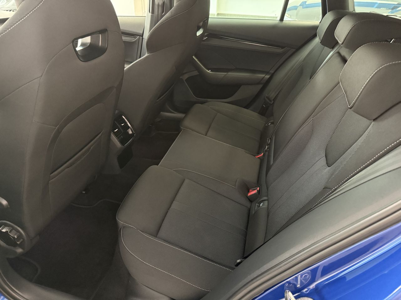 Skoda Octavia Combi 1.5 TSI M-HEV AUTO  - Foto 5