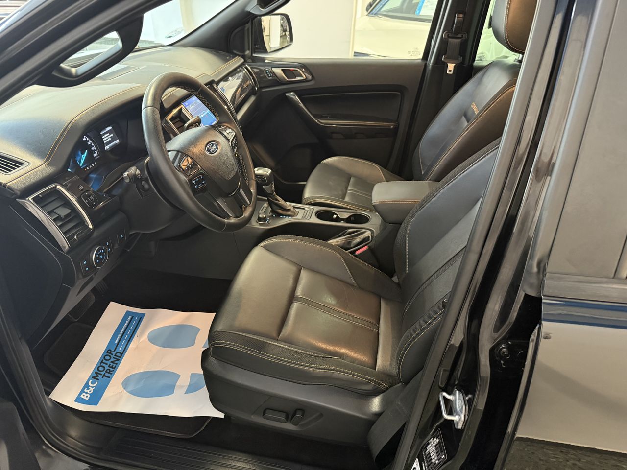 Ford Ranger 2.0 TDCI WILDTRACK AUTO 213cv  - Foto 3