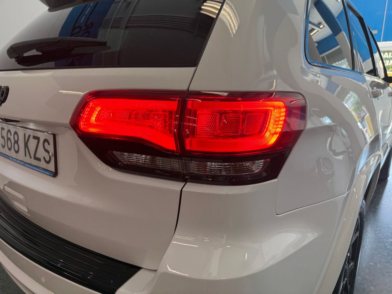 Jeep Grand Cherokee 3.0 CRD OVERLAND - Foto 41