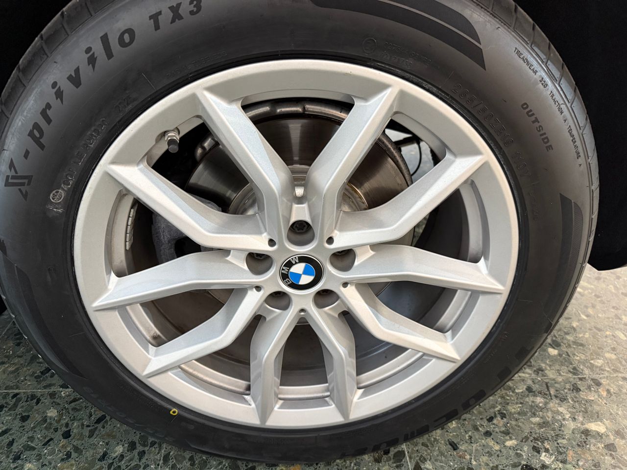 BMW X5 xDrive30d - Foto 20