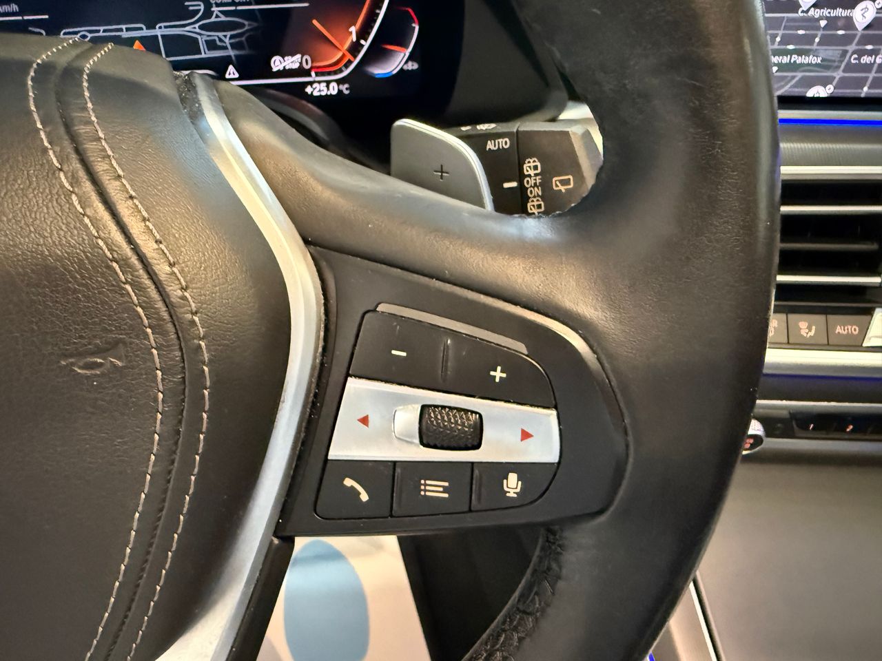 BMW X5 xDrive30d - Foto 39