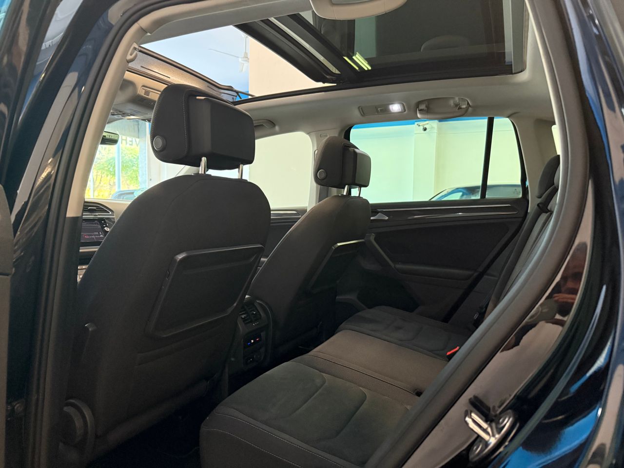 Volkswagen Tiguan 1.5 TSI DSG R-LINE - Foto 5
