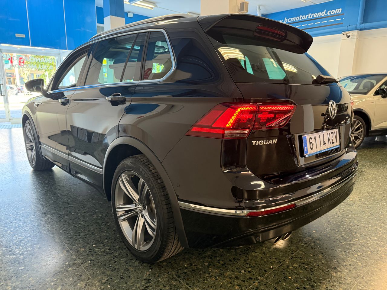 Volkswagen Tiguan 1.5 TSI DSG R-LINE - Foto 18