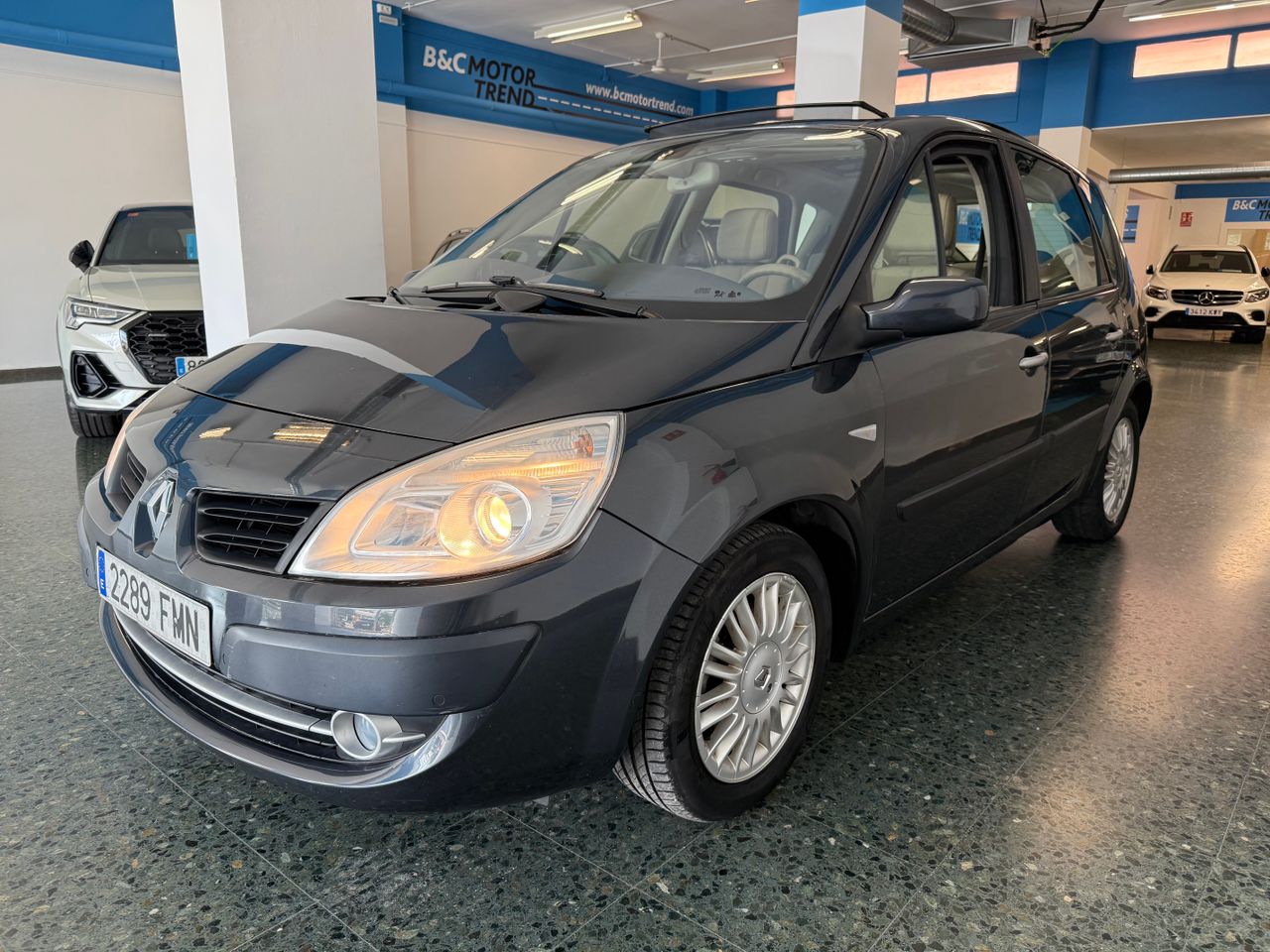 Renault Scénic 1.6 PRIVILEGE - Foto 12