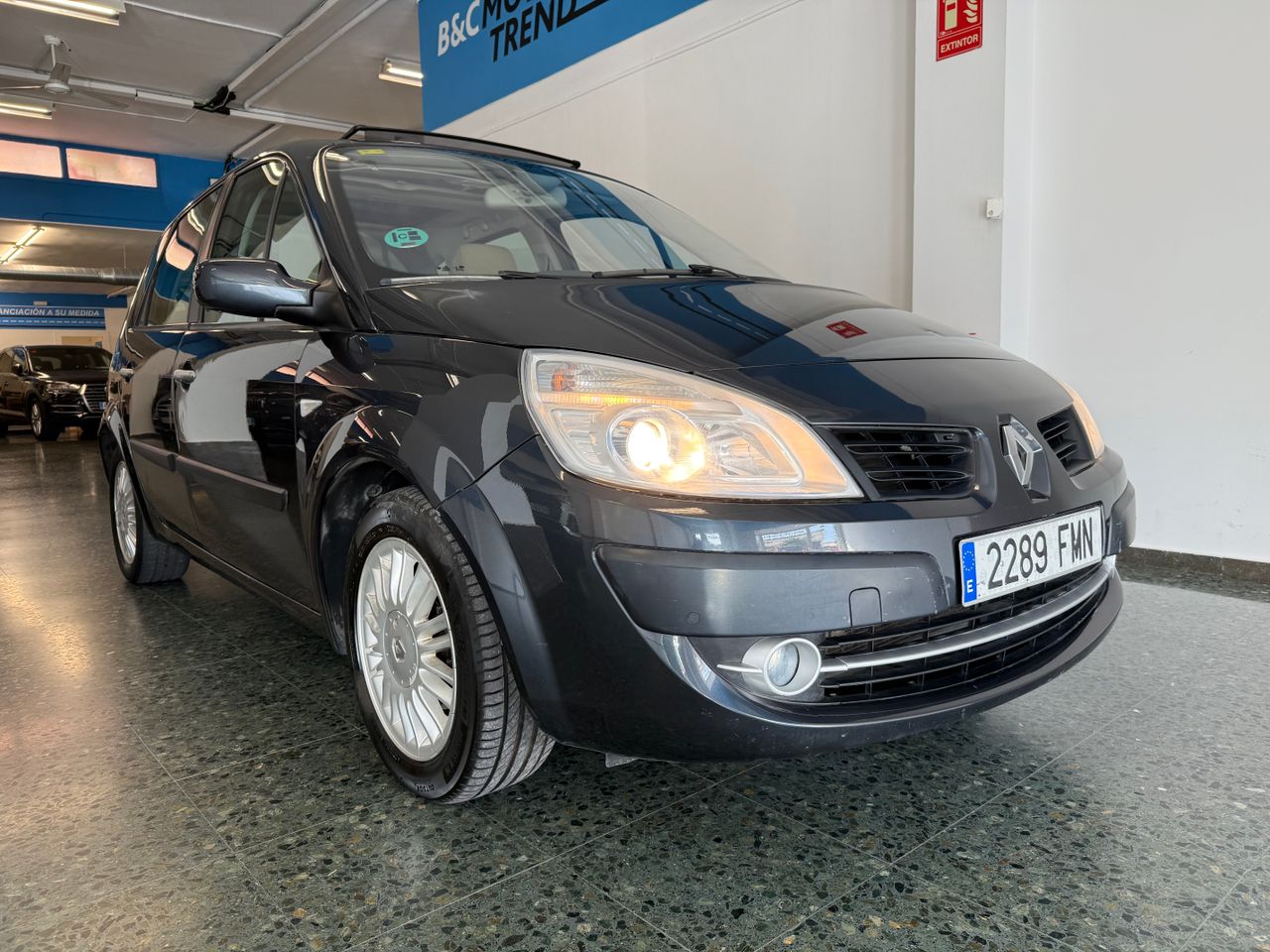Renault Scénic 1.6 PRIVILEGE - Foto 10