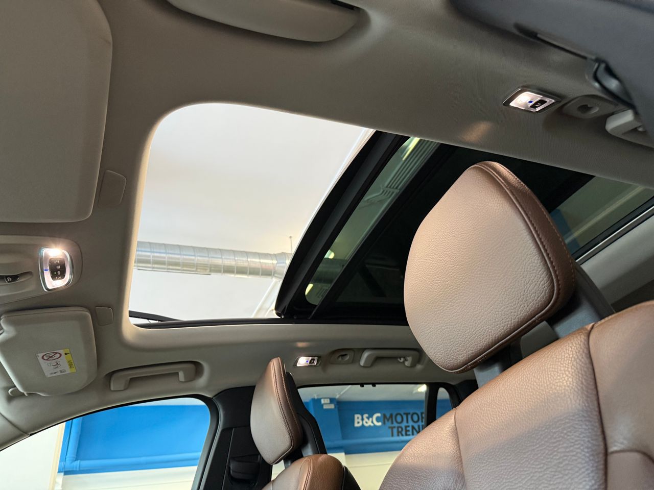 Volvo XC90 2.0 D5 AWD AUTO MOMENTUM 7 PLAZAS - Foto 17