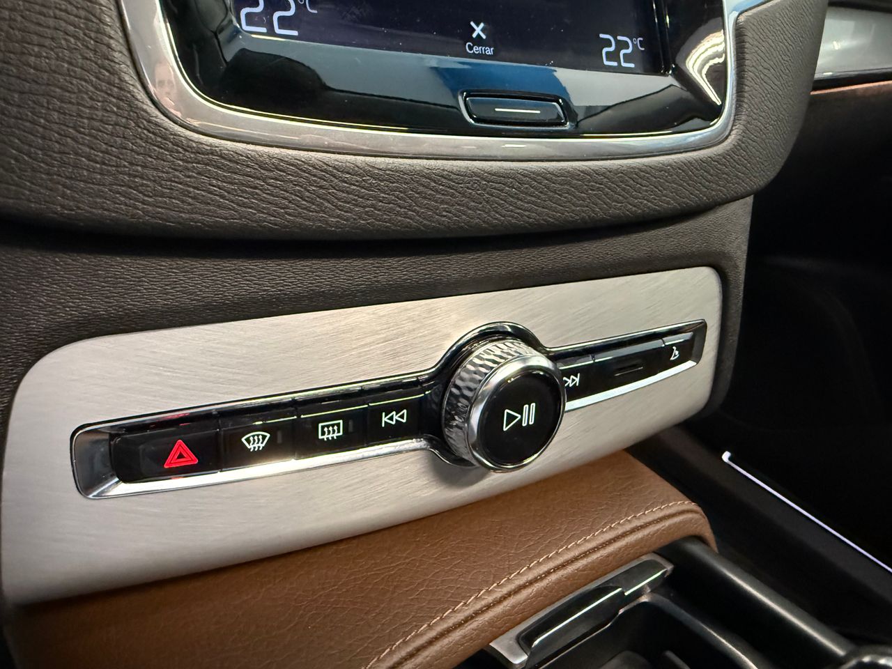Volvo XC90 2.0 D5 AWD AUTO MOMENTUM 7 PLAZAS - Foto 28