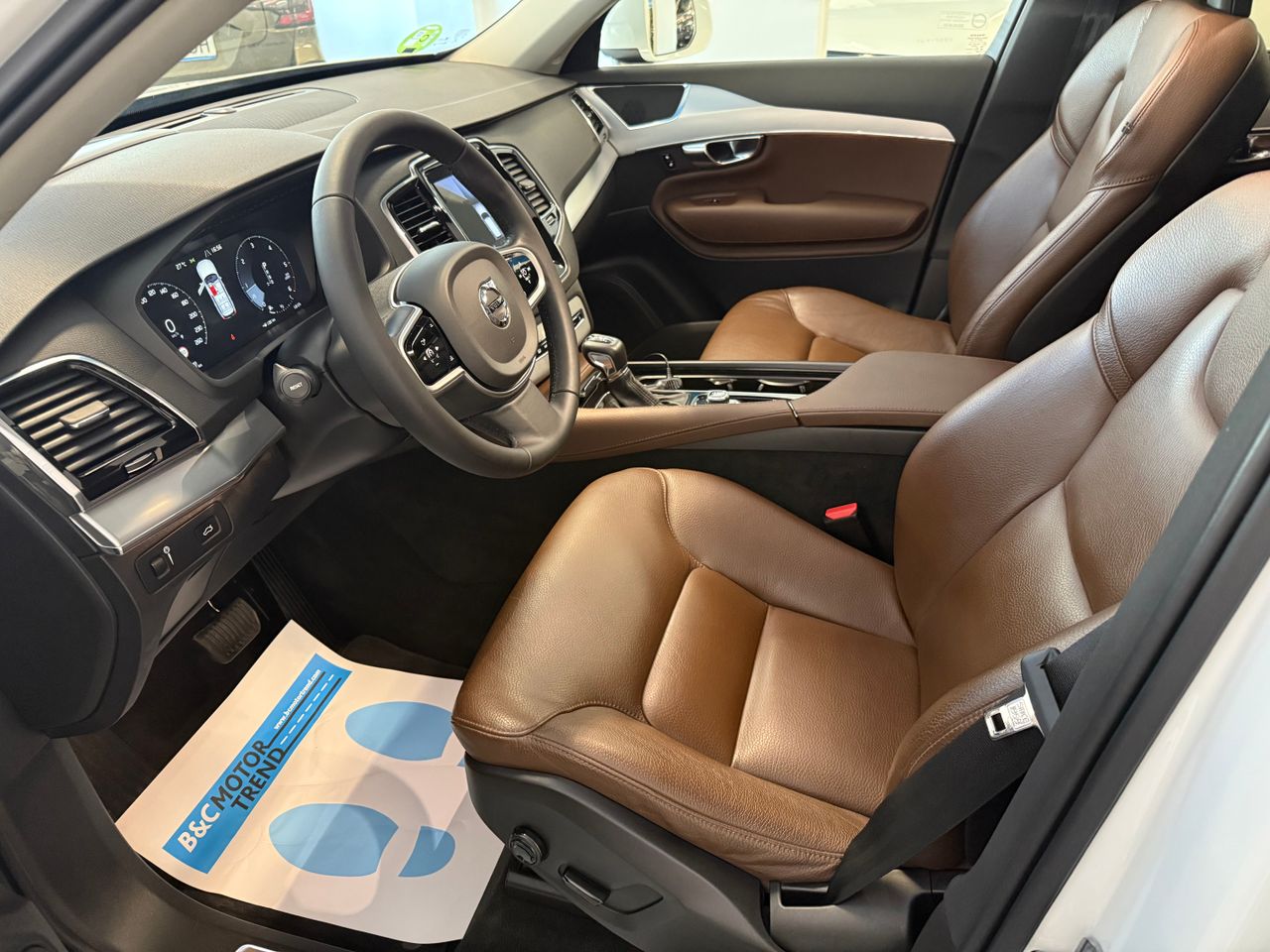 Volvo XC90 2.0 D5 AWD AUTO MOMENTUM 7 PLAZAS - Foto 3