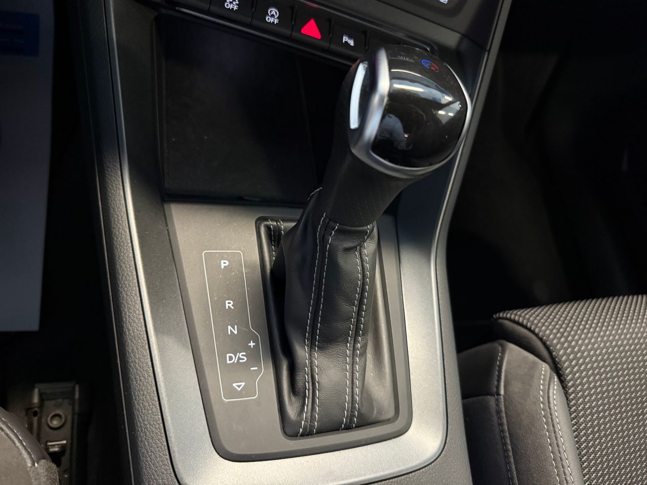 Audi Q3 Black line edition 40 TFSI quattro S tronic - Foto 24
