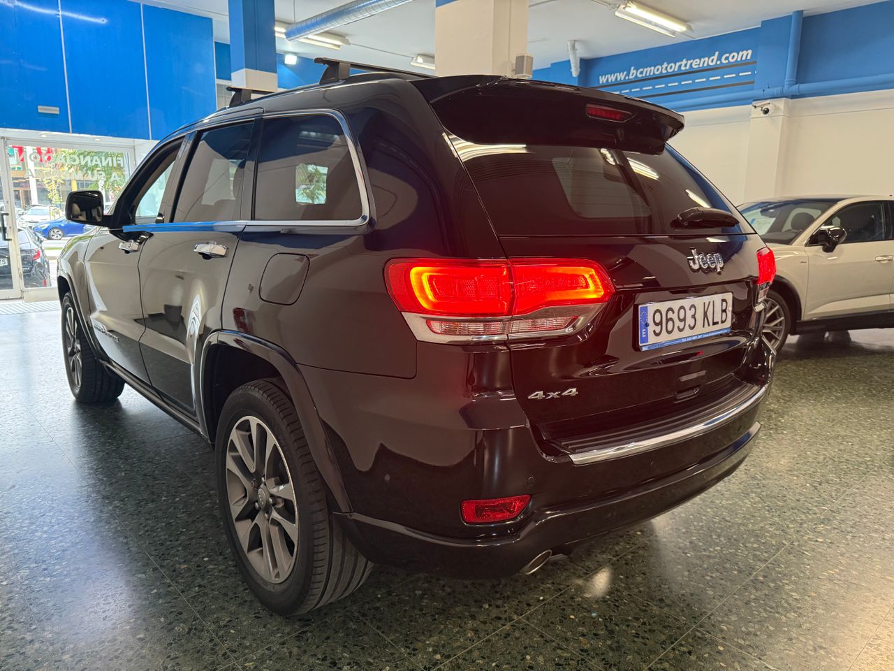 Jeep Grand Cherokee 3.0 CRD OVERLAND - Foto 18