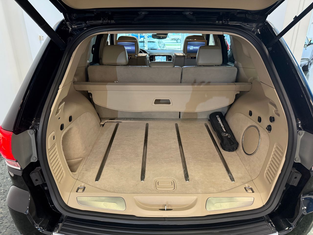 Jeep Grand Cherokee 3.0 CRD OVERLAND - Foto 9