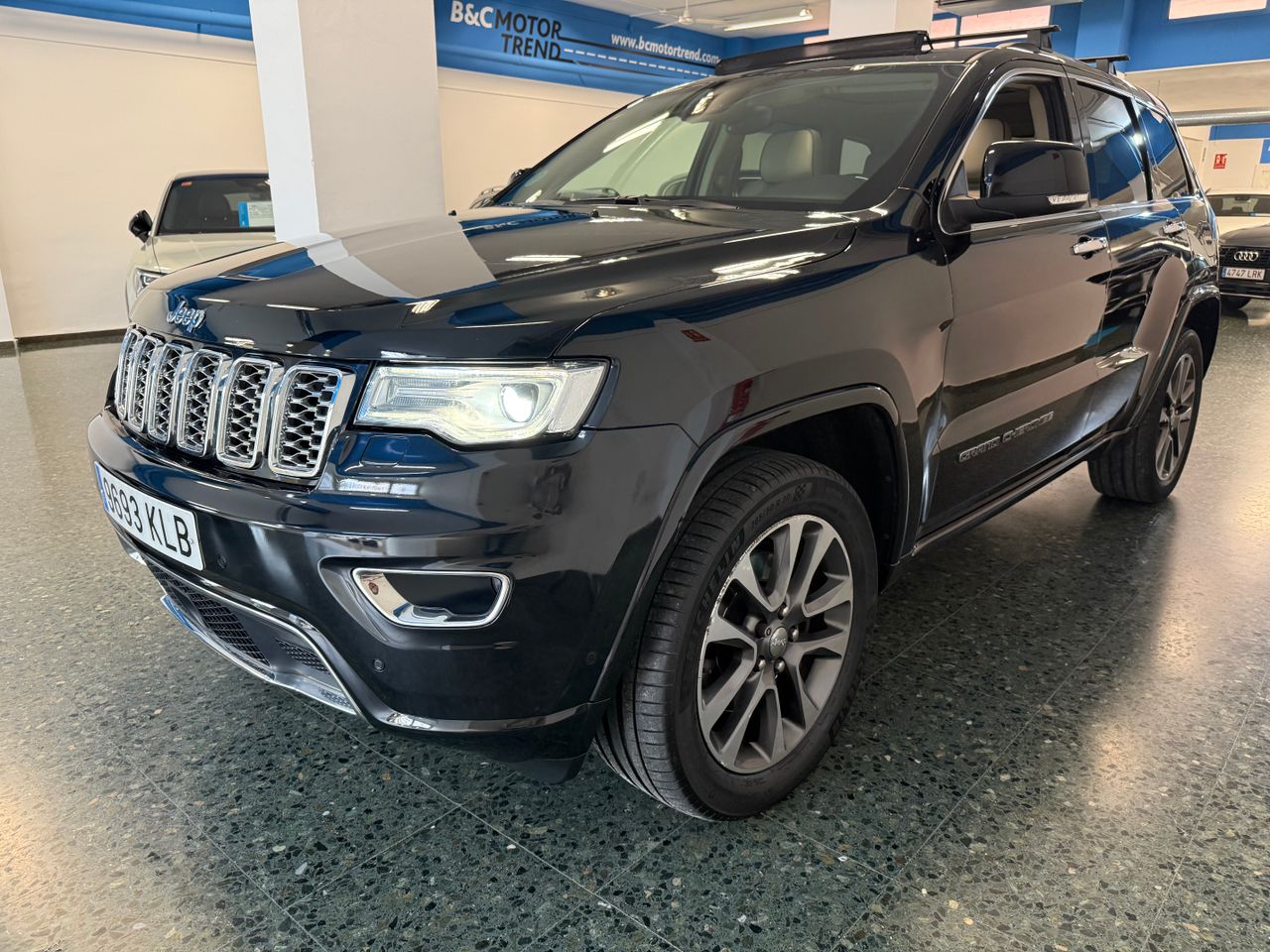 Jeep Grand Cherokee 3.0 CRD OVERLAND - Foto 12
