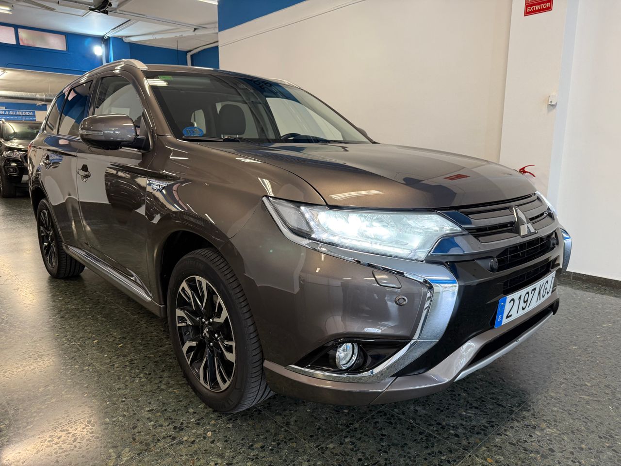 Mitsubishi Outlander 2.0 PHEV KAITEKI AWD - Foto 14
