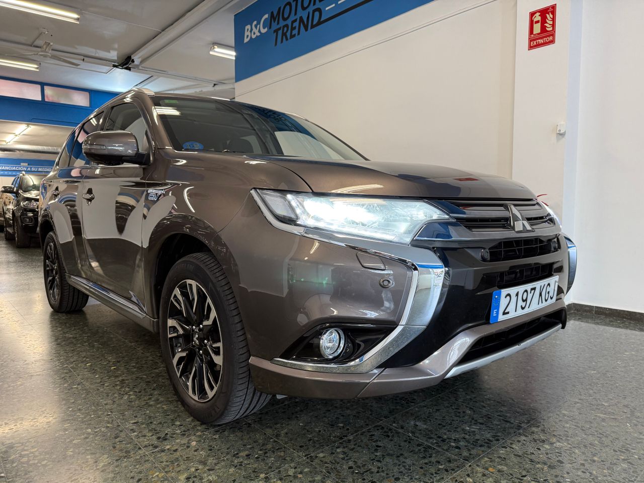Mitsubishi Outlander 2.0 PHEV KAITEKI AWD - Foto 10