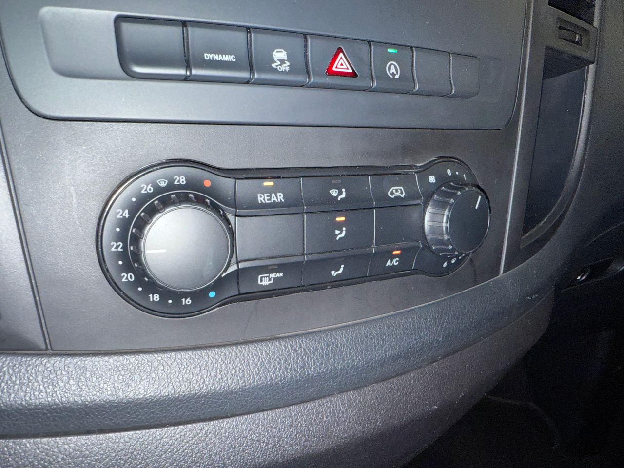 Mercedes Vito 114 CDI AUTO 9 PLAZAS - Foto 26
