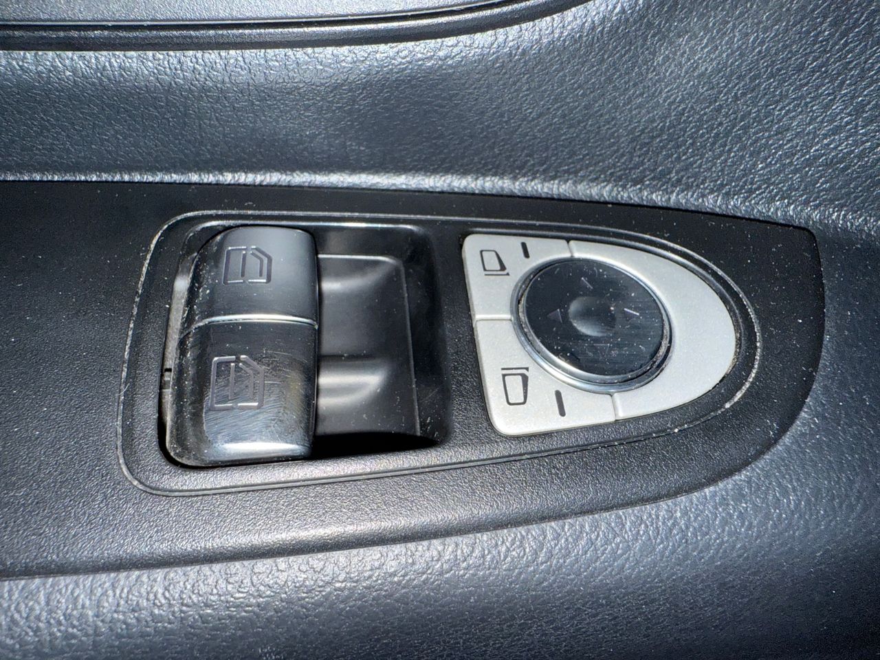 Mercedes Vito 114 CDI AUTO 9 PLAZAS - Foto 30