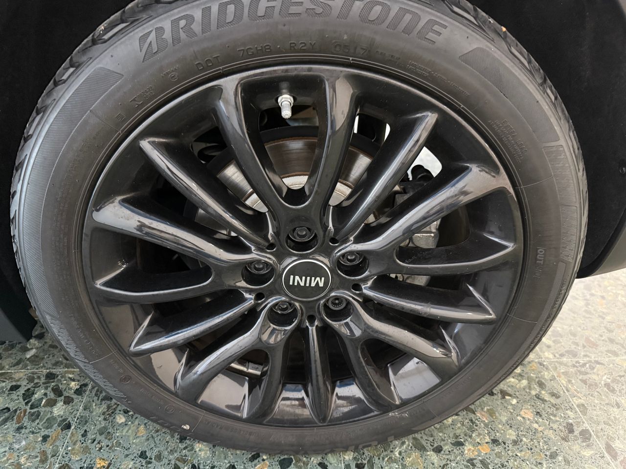 MINI Clubman 2.0 COOPER D AUTO - Foto 20