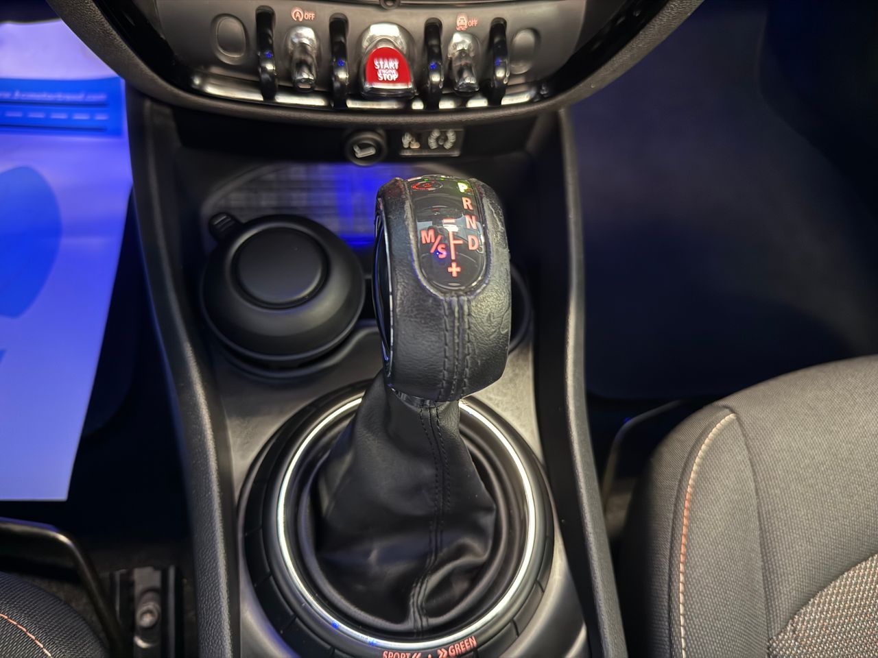 MINI Clubman 2.0 COOPER D AUTO - Foto 24