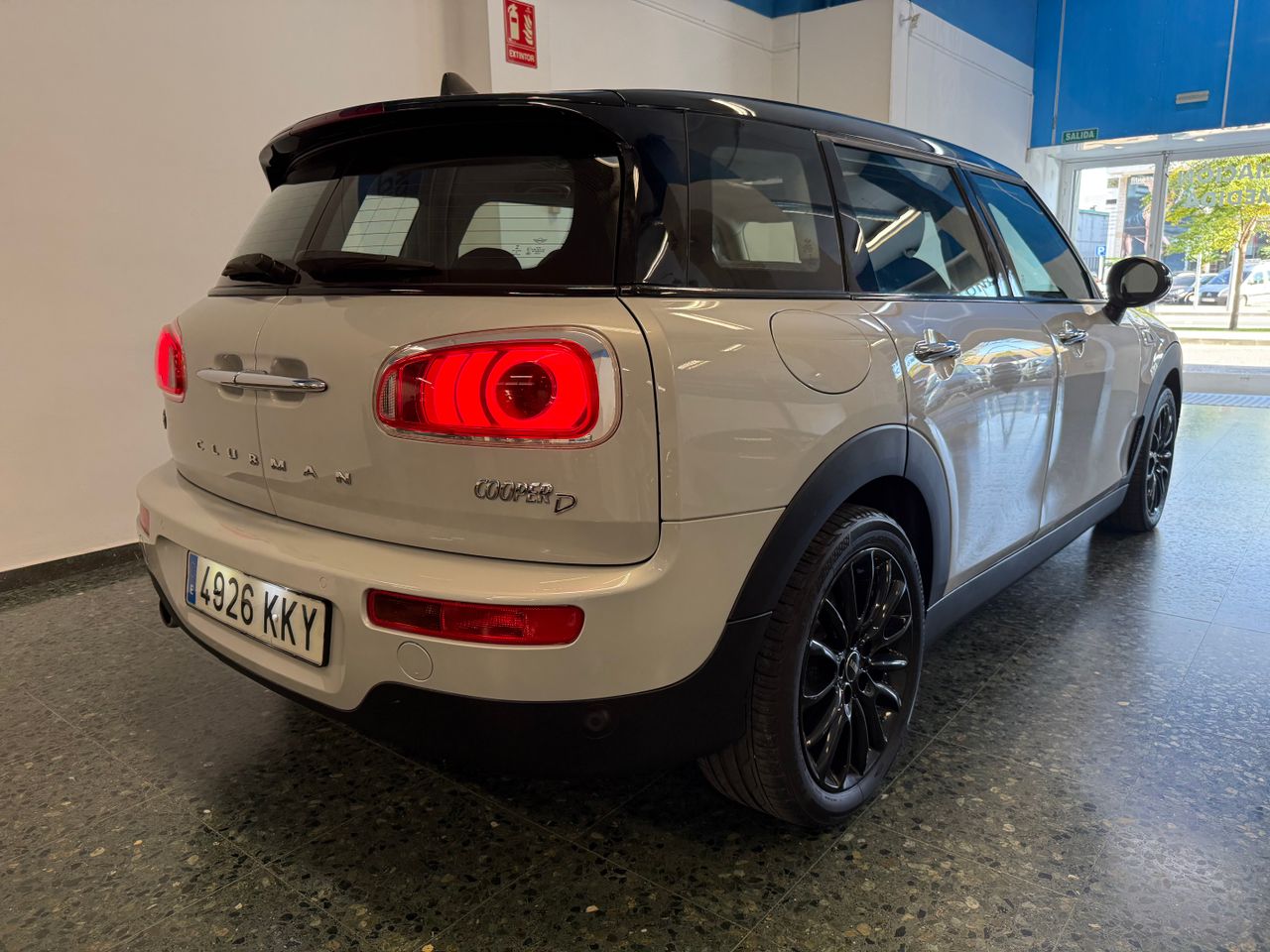 MINI Clubman 2.0 COOPER D AUTO - Foto 4