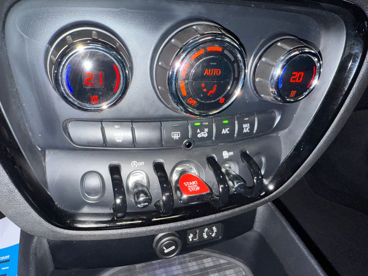 MINI Clubman 2.0 COOPER D AUTO - Foto 22