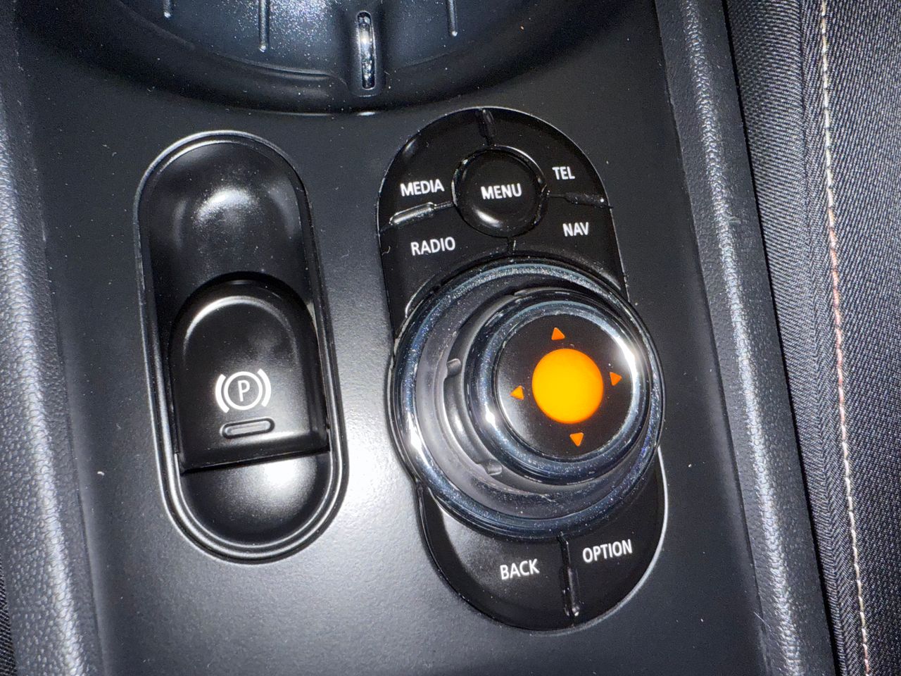 MINI Clubman 2.0 COOPER D AUTO - Foto 26