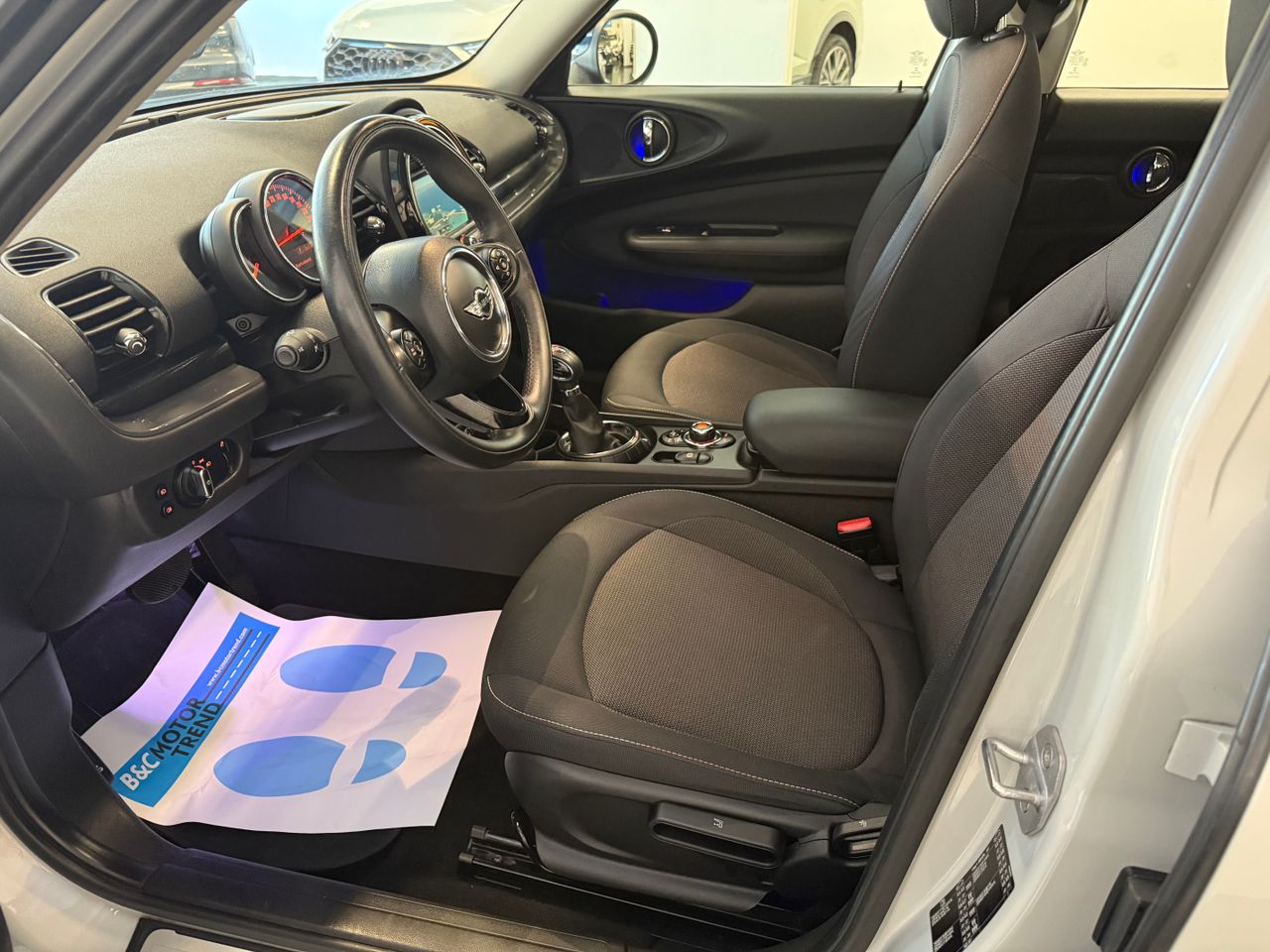 MINI Clubman 2.0 COOPER D AUTO - Foto 3