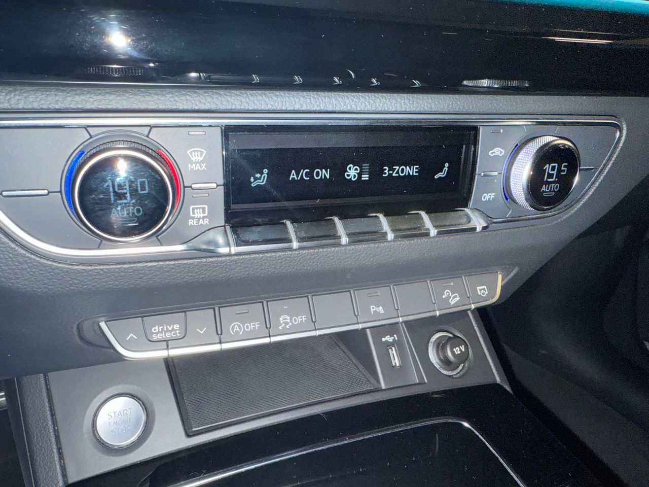 Audi Q5 BLACK-LINE 45 TFSI QUATTRO S-TRONIC - Foto 33