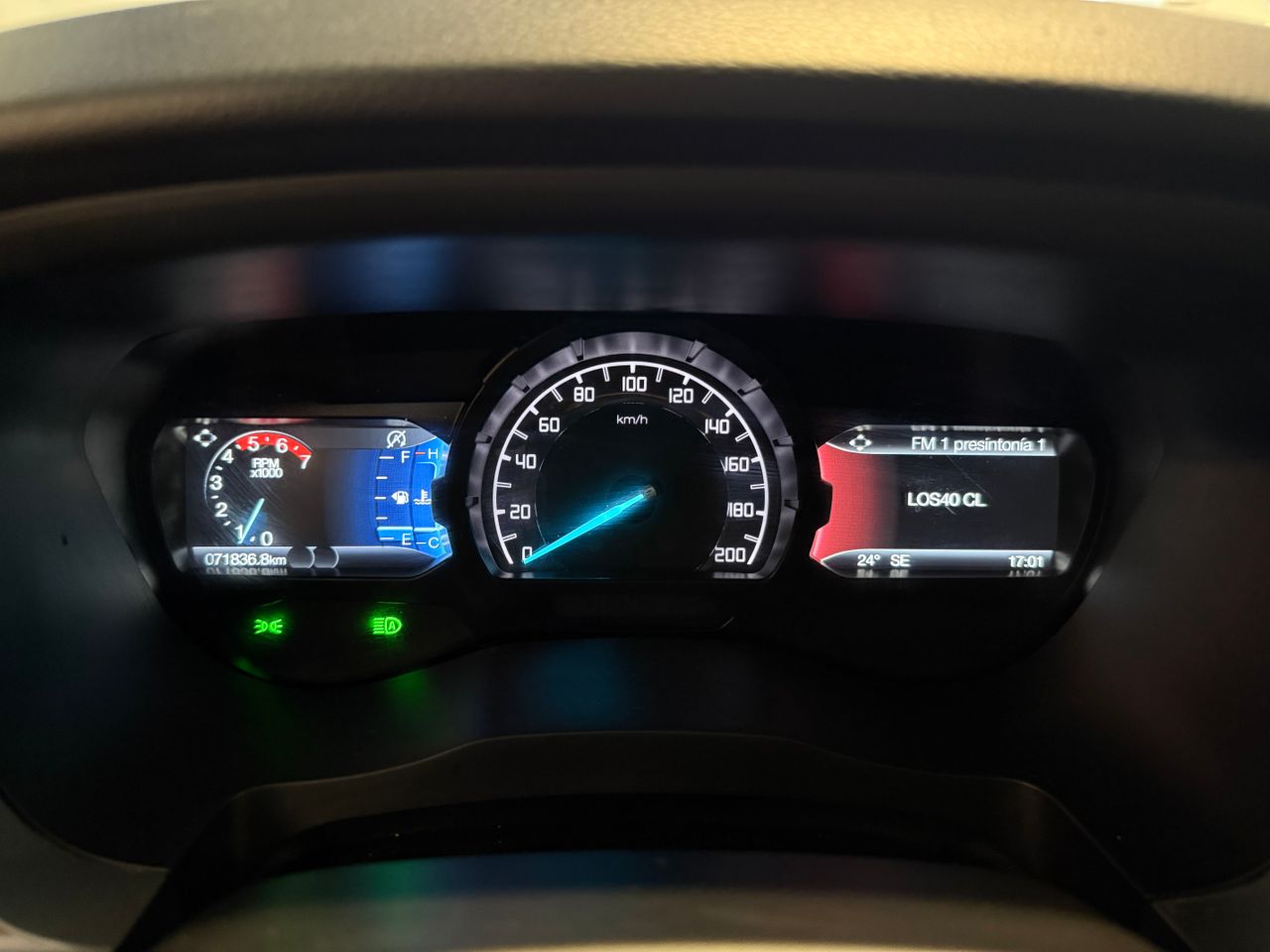 Ford Ranger 2.0 TDCI XLT LIMITED AWD - Foto 24