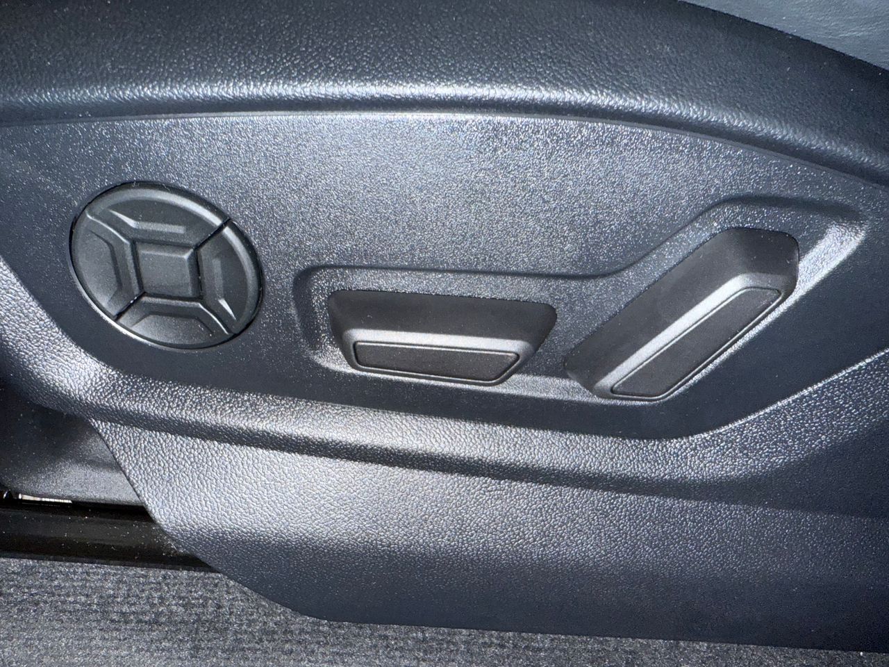 Audi Q8 55 TFSI e S-LINE QUATTRO TIPTRONIC - Foto 44