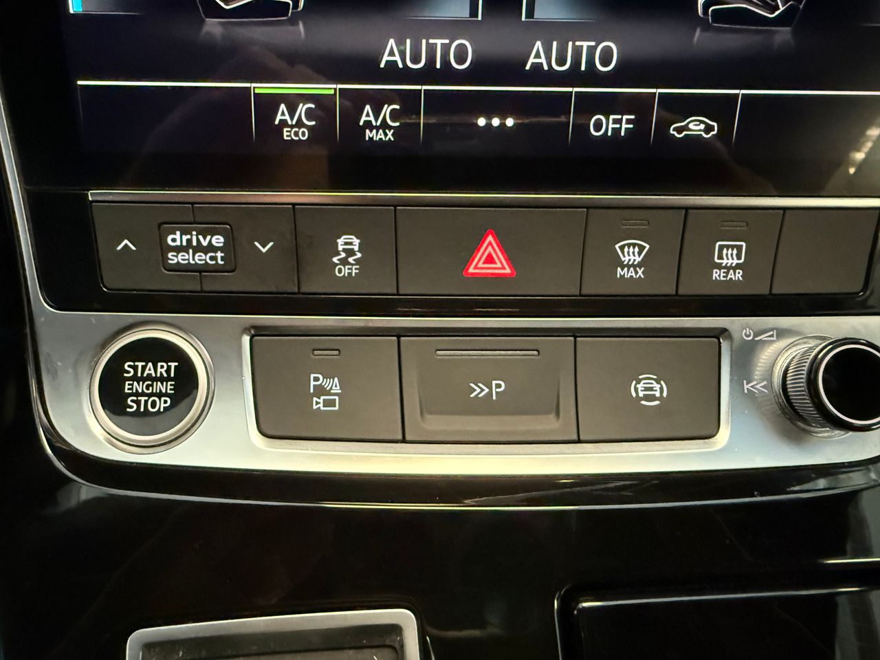 Audi Q8 55 TFSI e S-LINE QUATTRO TIPTRONIC - Foto 40