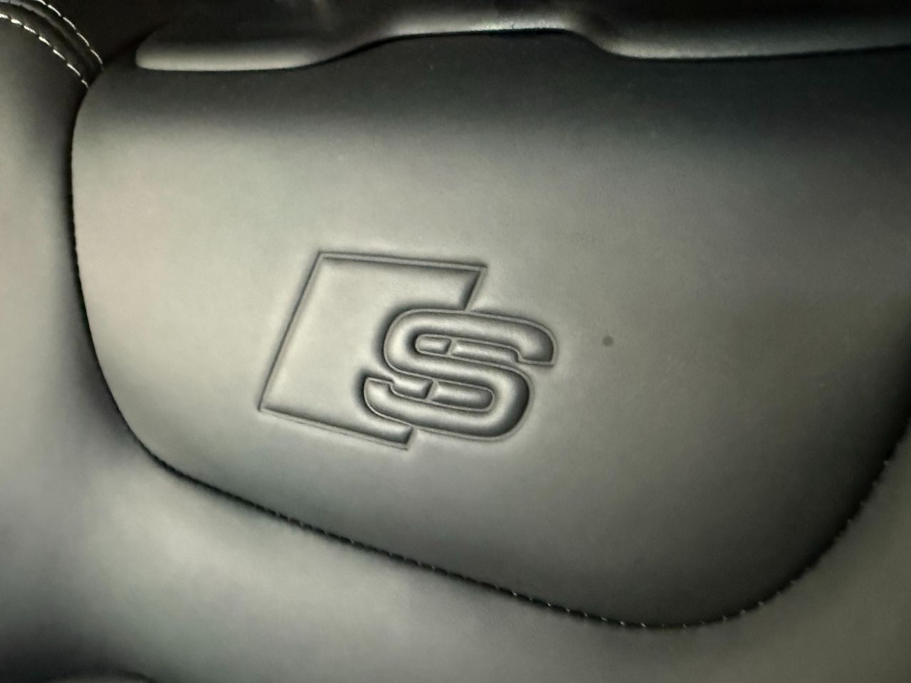 Audi Q8 55 TFSI e S-LINE QUATTRO TIPTRONIC - Foto 26